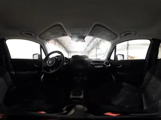 2017 Jeep Renegade Sport z VIN ZACCJBAB0HPF90020, wystawiony jako IAAI lot #41448714 z przebiegiem 93 272 mil mil oraz . Historia ofert i sprzedaży dostępna na DreamBid. Obrazek 19.