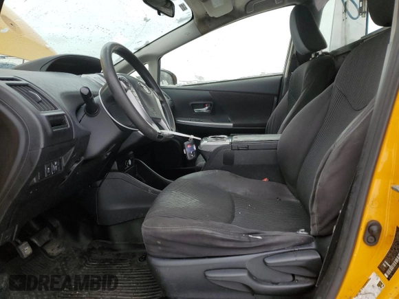 2015 Toyota Prius Two with VIN JTDZN3EU1FJ021383, listed as a Copart auction lot 45040275 with 264,757 mi miles and Clean title. Bid and sale history available at DreamBid. Image 7.