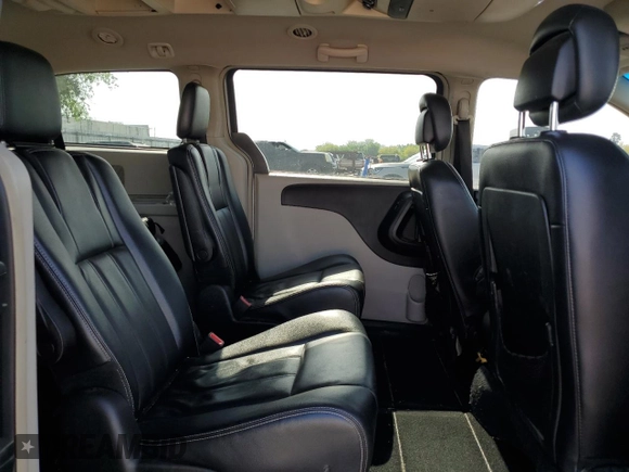2013 Chrysler Town & Country Touring with VIN 2C4RC1BG2DR775295, listed as a Copart auction lot 51422675 with 179,523 mi miles and Salvage Title. Bid and sale history available at carsss.com. Image 11.
