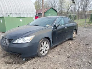 2007 Lexus ES 350 with VIN JTHBJ46G772006697, listed as a IAAI auction lot 42083519 with 153,752 mi miles. Bid and sale history available at carsss.com. Image 13.