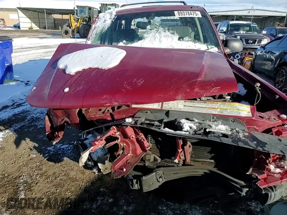 2000 Ford Explorer XLT with VIN 1FMZU73E1YZA57757, listed as a Copart auction lot 89378475 with 220,139 mi miles and Salvage Title. Bid and sale history available at DreamBid. Image 11.