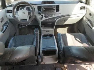 2014 Toyota Sienna SE with VIN 5TDXK3DC5ES454456, listed as a Copart auction lot 47098515 with 190,541 mi miles and Salvage Title. Bid and sale history available at DreamBid. Image 8.