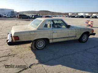 1981 Mercedes-Benz 380 380SL with VIN WDBBA45A2BB007133, listed as a Copart auction lot 85577044 with 132,988 mi miles and Clean Title. Bid and sale history available at carsss.com. Image 3.