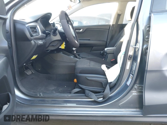 2020 Kia Rio S with VIN 3KPA25AD4LE347534, listed as a IAAI auction lot 41237688 with 68,395 mi miles and . Bid and sale history available at DreamBid. Image 5.