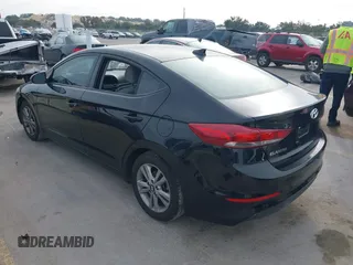 2018 Hyundai Elantra SEL with VIN 5NPD84LF7JH273796, listed as a IAAI auction lot 40938957 with 118,636 mi miles and . Bid and sale history available at DreamBid. Image 3.