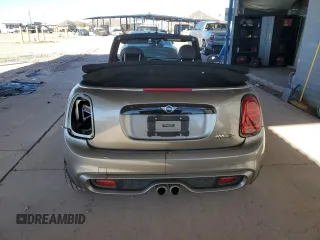 2019 MINI Convertible Cooper S с VIN WMWWG9C54K3E40225, выставлен на аукционе Copart как лот 42201665 с пробегом 56 749 миль миль и Списание • Salvage title. История ставок и продаж доступна на DreamBid. Изображение 6.