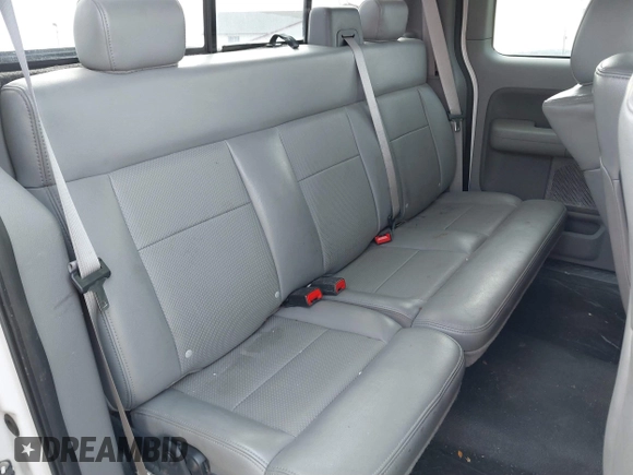2005 Ford F-150 STX with VIN 1FTRX14W85FB72787, listed as a IAAI auction lot 41702370 with 210,544 mi miles. Bid and sale history available at carsss.com. Image 8.