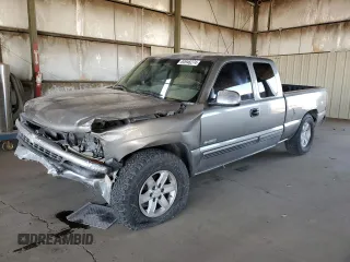 2000 Chevrolet Silverado 1500 with VIN 2GCEC19V8Y1176554, listed as a Copart auction lot 84946274 with 226,519 mi miles and Clean Title. Bid and sale history available at carsss.com. Image 1.