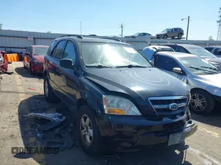 2009 Kia Sorento LX z VIN KNDJD735995882262, wystawiony jako IAAI lot #42040677 z przebiegiem 147 971 mil mil oraz . Historia ofert i sprzedaży dostępna na DreamBid. Obrazek 1.