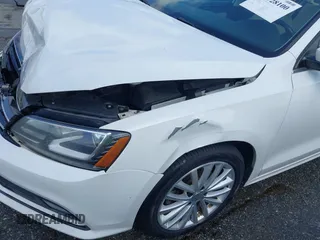 2016 Volkswagen Jetta SEL z VIN 3VWL07AJ0GM376263, wystawiony jako IAAI lot #42728100 z przebiegiem 213 315 mil mil oraz . Historia ofert i sprzedaży dostępna na DreamBid. Obrazek 18.