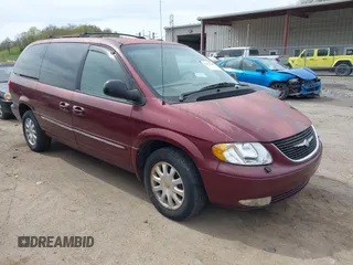 2002 Chrysler Town & Country LXi with VIN 2C4GP54L92R787826, listed as a IAAI auction lot 42079820 with 231,390 mi miles. Bid and sale history available at carsss.com. Image 1.