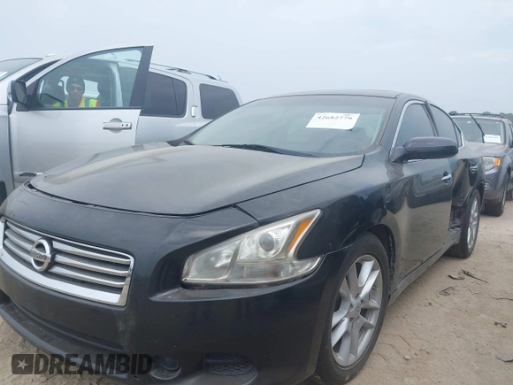 2014 Nissan Maxima S with VIN 1N4AA5AP6EC496752, listed as a IAAI auction lot 42682779 with 211,456 mi miles and . Bid and sale history available at DreamBid. Image 17.