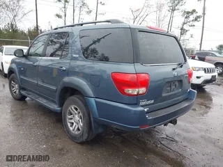 2005 Toyota Sequoia SR5 with VIN 5TDZT34A25S247933, listed as a IAAI auction lot 41618753 with 238,821 mi miles. Bid and sale history available at carsss.com. Image 3.