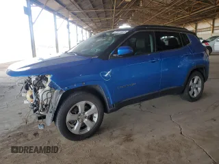 2020 Jeep Compass Latitude z VIN 3C4NJCBB2LT129318, wystawiony jako Copart lot #51974825 z przebiegiem 68 330 mil mil oraz Szkoda całkowita • Salvage title. Historia ofert i sprzedaży dostępna na DreamBid. Obrazek 1.