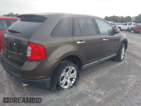 2011 Ford Edge SEL with VIN 2FMDK3JC2BBA63202, listed as a IAAI auction lot 26215471 with 125,684 mi miles. Bid and sale history available at carsss.com. Image 4.