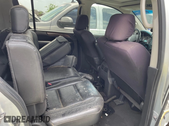 2009 Nissan Armada LE z VIN 5N1BA08C29N602446, wystawiony jako IAAI lot #42312601 z przebiegiem Nie podano mil oraz . Historia ofert i sprzedaży dostępna na DreamBid. Obrazek 7.