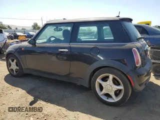 2006 MINI Hardtop with VIN WMWRC33596TK70842, listed as a Copart auction lot 59630865 with 150,866 mi miles and Clean title. Bid and sale history available at DreamBid. Image 2.