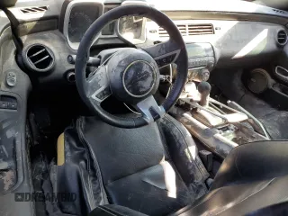 2010 Chevrolet Camaro 2SS z VIN 2G1FK1EJ2A9110494, wystawiony jako Copart lot #52714205 z przebiegiem Nie podano mil oraz Szkody całkowita. Historia ofert i sprzedaży dostępna na DreamBid. Obrazek 8.