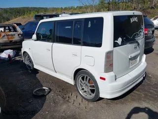 2006 Scion xB with VIN JTLKT324564091757, listed as a IAAI auction lot 41767108 with 325,884 mi miles. Bid and sale history available at carsss.com. Image 3.