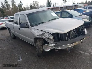 2004 Chevrolet Silverado 1500 Work Truck with VIN 2GCEC19T541158392, listed as a IAAI auction lot 41355324 with 1 mi miles. Bid and sale history available at carsss.com. Image 1.