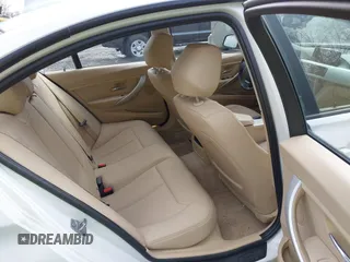 2014 BMW 3 Series 320i xDrive с VIN WBA3C3G58ENS68194, выставлен на аукционе IAAI как лот 41732422 с пробегом 103 206 миль миль и . История ставок и продаж доступна на DreamBid. Изображение 8.