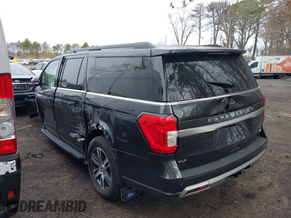 2024 Ford Expedition Max XLT с VIN 1FMJK1J80REA81778, выставлен на аукционе IAAI как лот 41990843 с пробегом 7 990 миль миль и . История ставок и продаж доступна на DreamBid. Изображение 14.