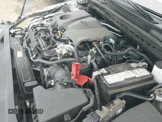 2023 Toyota Camry LE z VIN 4T1C11AK3PU141255, wystawiony jako IAAI lot #42938395 z przebiegiem 59 258 mil mil oraz . Historia ofert i sprzedaży dostępna na DreamBid. Obrazek 20.