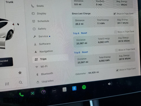 2019 Tesla Model 3 Mid Range with VIN 5YJ3E1EA0KF484178, listed as a Copart auction lot 53121915 with 64,929 mi miles and Salvage Title. Bid and sale history available at DreamBid. Image 9.