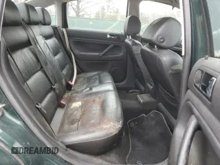 2000 Volkswagen Passat z VIN WVWMA23B5YP299351, wystawiony jako Copart lot #44905385 z przebiegiem 186 402 mil mil oraz Czysty tytuł • Clean title. Historia ofert i sprzedaży dostępna na DreamBid. Obrazek 10.