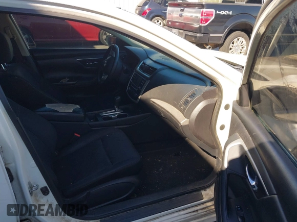 2016 Nissan Altima SV with VIN 1N4AL3AP6GC228866, listed as a IAAI auction lot 41801428 with 170,564 mi miles and . Bid and sale history available at DreamBid. Image 5.