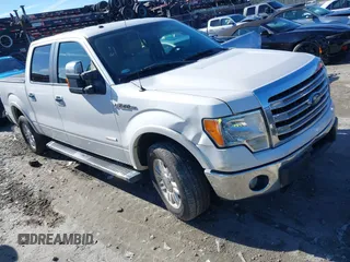 2013 Ford F-150 XL with VIN 1FTFW1CT5DKF35064, listed as a IAAI auction lot 41373233 with 231,397 mi miles and . Bid and sale history available at carsss.com. Image 1.