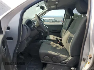 2010 Nissan Xterra SE z VIN 5N1AN0NW5AC509239, wystawiony jako Copart lot #59434865 z przebiegiem 106 209 mil mil oraz Czysty tytuł • Clean title. Historia ofert i sprzedaży dostępna na DreamBid. Obrazek 8.