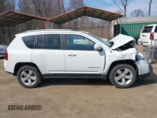 2016 Jeep Compass High Altitude with VIN 1C4NJDEB7GD662746, listed as a IAAI auction lot 41757184 with Not Provided miles and . Bid and sale history available at DreamBid. Image 13.