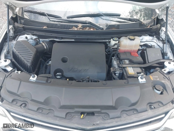 2019 Chevrolet Traverse LT Cloth with VIN 1GNEVGKW6KJ127390, listed as a IAAI auction lot 41971142 with 44,335 mi miles. Bid and sale history available at carsss.com. Image 10.