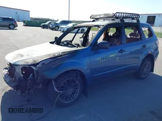 2010 Subaru Forester X с VIN JF2SH6AC7AH758192, выставлен на аукционе IAAI как лот 42237088 с пробегом Не указан миль и . История ставок и продаж доступна на DreamBid. Изображение 2.