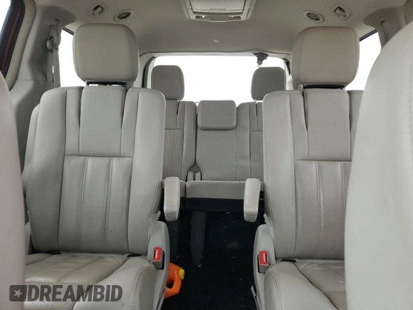 2015 Chrysler Town & Country LX with VIN 2C4RC1AG9FR710478, listed as a Copart auction lot 52577995 with 135,581 mi miles and Clean Title. Bid and sale history available at carsss.com. Image 10.