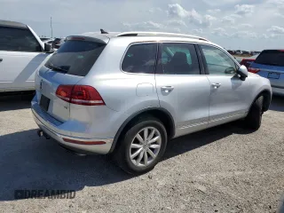 2017 Volkswagen Touareg Sport with VIN WVGEF7BP4HD003359, listed as a Copart auction lot 74714594 with Not Provided miles and Salvage Title. Bid and sale history available at DreamBid. Image 3.