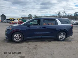 2024 Kia Carnival LX with VIN KNDNB4H3XR6382747, listed as a IAAI auction lot 41672196 with 40,045 mi miles. Bid and sale history available at carsss.com. Image 14.
