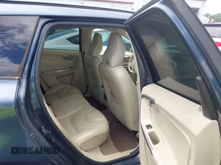 2010 Volvo XC60 3.2L z VIN YV4960DZ1A2052433, wystawiony jako IAAI lot #42222360 z przebiegiem 224 778 mil mil oraz . Historia ofert i sprzedaży dostępna na DreamBid. Obrazek 8.