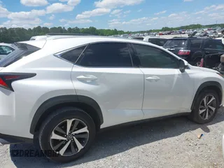 2020 Lexus NX 300 с VIN JTJGARBZ7L5017636, выставлен на аукционе IAAI как лот 42167762 с пробегом 62 529 миль миль и . История ставок и продаж доступна на DreamBid. Изображение 13.