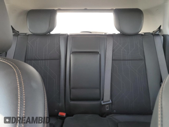 2022 Chevrolet Trax LT with VIN KL7CJPSMXNB563066, listed as a Copart auction lot 50166005 with 32,442 mi miles and Salvage title. Bid and sale history available at DreamBid. Image 10.