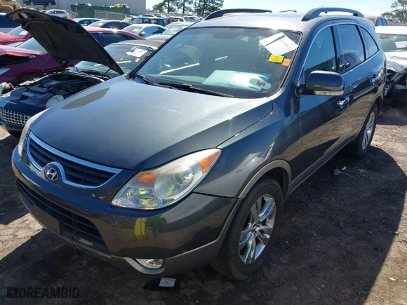 2012 Hyundai Veracruz Limited with VIN KM8NU4CC2CU196846, listed as a IAAI auction lot 41805692 with 174,132 mi miles. Bid and sale history available at carsss.com. Image 6.