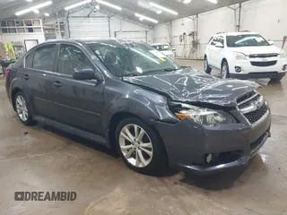 2013 Subaru Legacy Limited z VIN 4S3BMCP60D3014381, wystawiony jako IAAI lot #42274642 z przebiegiem 118 627 mil mil oraz . Historia ofert i sprzedaży dostępna na DreamBid. Obrazek 1.