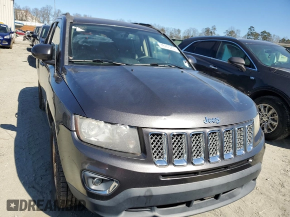 2015 Jeep Compass High Altitude Edition with VIN 1C4NJCEA2FD297487, listed as a Copart auction lot 46445255 with 124,986 mi miles and Clean Title. Bid and sale history available at carsss.com. Image 5.