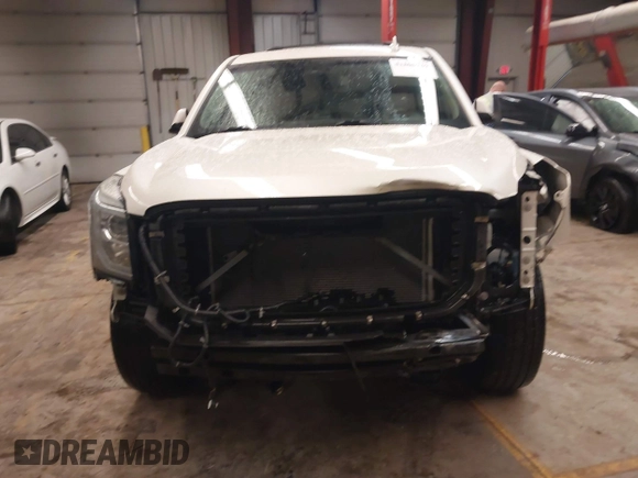 2015 GMC Yukon XL Denali with VIN 1GKS2JKJ1FR635901, listed as a IAAI auction lot 41805739 with 120,998 mi miles and . Bid and sale history available at carsss.com. Image 13.