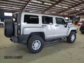 2006 Hummer H3 with VIN 5GTDN136X68176999, listed as a Copart auction lot 53315185 with 225,423 mi miles and Clean Title. Bid and sale history available at carsss.com. Image 3.