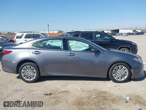 2013 Lexus ES 4dr Sdn with VIN JTHBK1GG5D2056861, listed as a IAAI auction lot 41777864 with 95,943 mi miles. Bid and sale history available at carsss.com. Image 13.