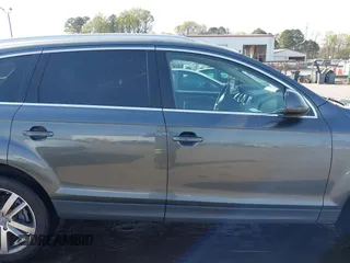 2013 Audi Q7 Premium Plus z VIN WA1LGBFE9DD003737, wystawiony jako IAAI lot #41888710 z przebiegiem 149 802 mil mil oraz . Historia ofert i sprzedaży dostępna na DreamBid. Obrazek 13.