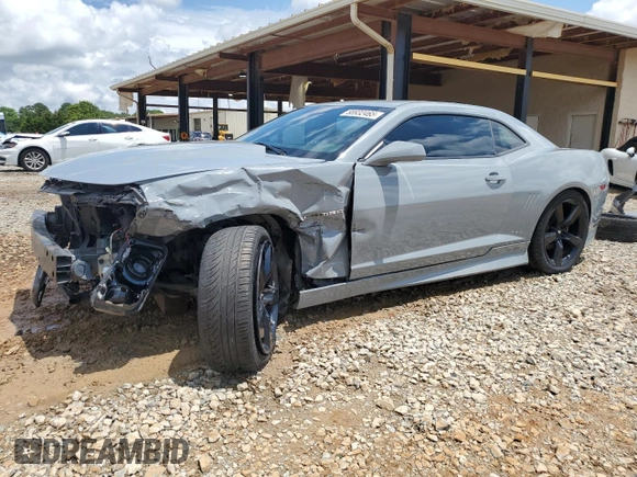 2011 Chevrolet Camaro 2LT with VIN 2G1FC1ED2B9203637, listed as a Copart auction lot 58932465 with 147,463 mi miles and Salvage title. Bid and sale history available at DreamBid. Image 1.