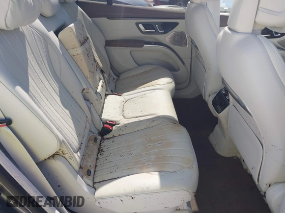 2024 Mercedes-Benz EQS 450+ z VIN 4JGDM2DB7RA033092, wystawiony jako IAAI lot #41667661 z przebiegiem Nie podano mil oraz . Historia ofert i sprzedaży dostępna na DreamBid. Obrazek 8.